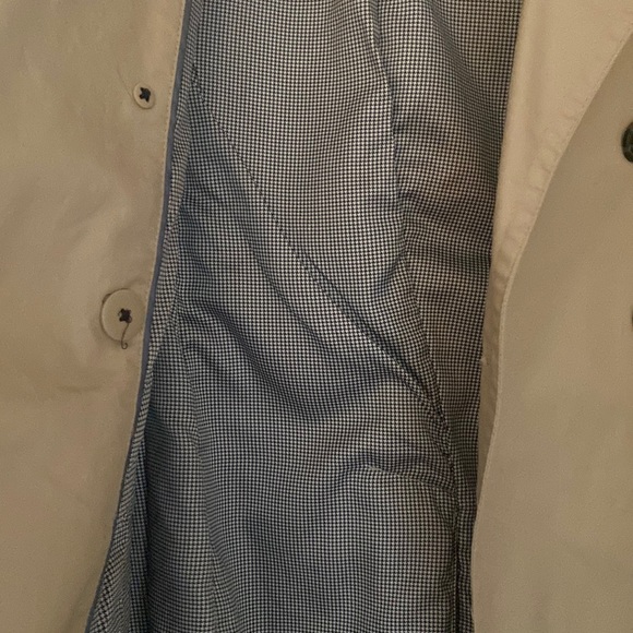 Banana Republic Trench Coat.  Brand New, Never Worn! Size (M) - Picture 8 of 12